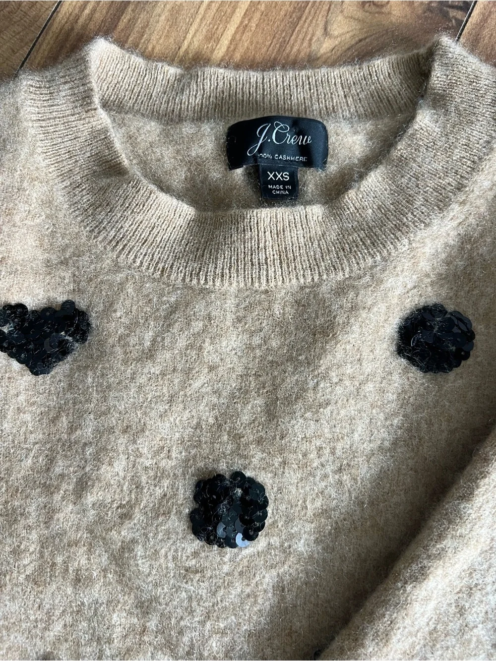J. Crew Beige Crewneck Sweater with Black Sequin Dots xxs 100% cashmere